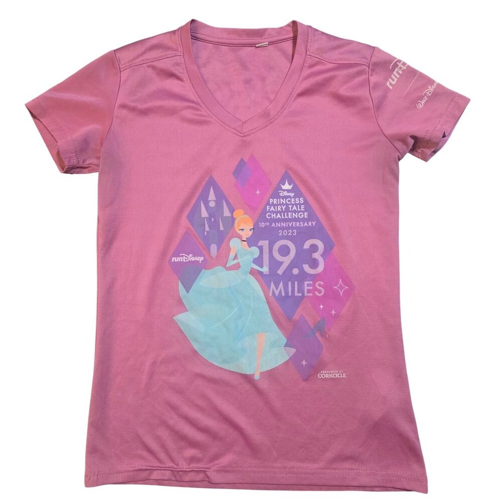 Disney Run Princess Fairy Tale Challenge 2023 Pink V-Neck Shirt Womens Size Med